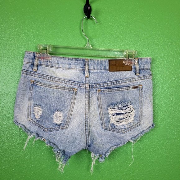 Obey Propaganda Distressed Cutoff Lace Short shorts size 28 - Picture 4 of 11